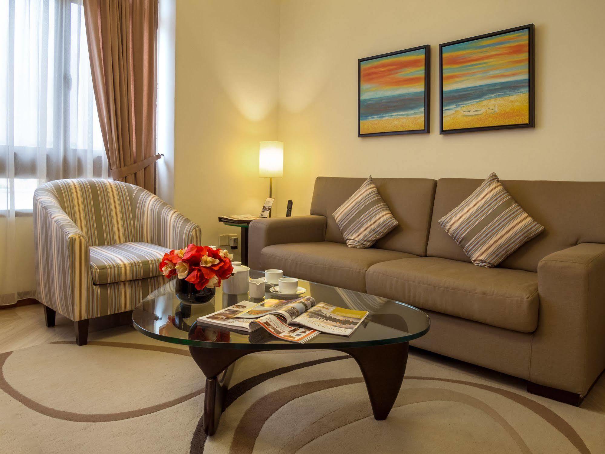 Village Residence Clarke Quay By Far East Hospitality Singapore Esterno foto